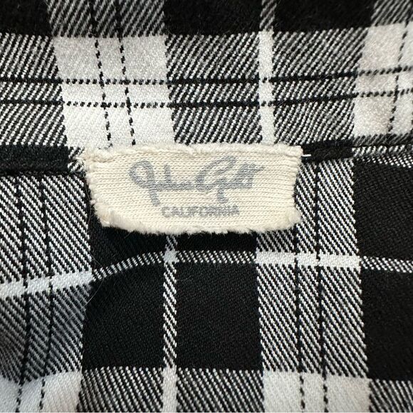 Brandy Melville John Galt Black White Plaid Button Down Cropped Top, Sz Small - Picture 11 of 14